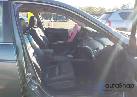 2008 Honda Accord 3.5 Ex-L from USA, damaged, VIN 1HGCP36898A017281